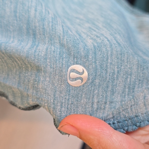 lululemon Blue Sleeveless Women's Tank Top - Picture 3 of 3